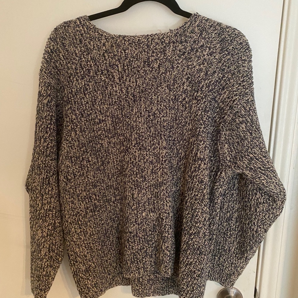 large j crew sweater knitted